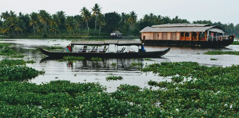 Houseboat on the Alleppey backwaters, Kerala